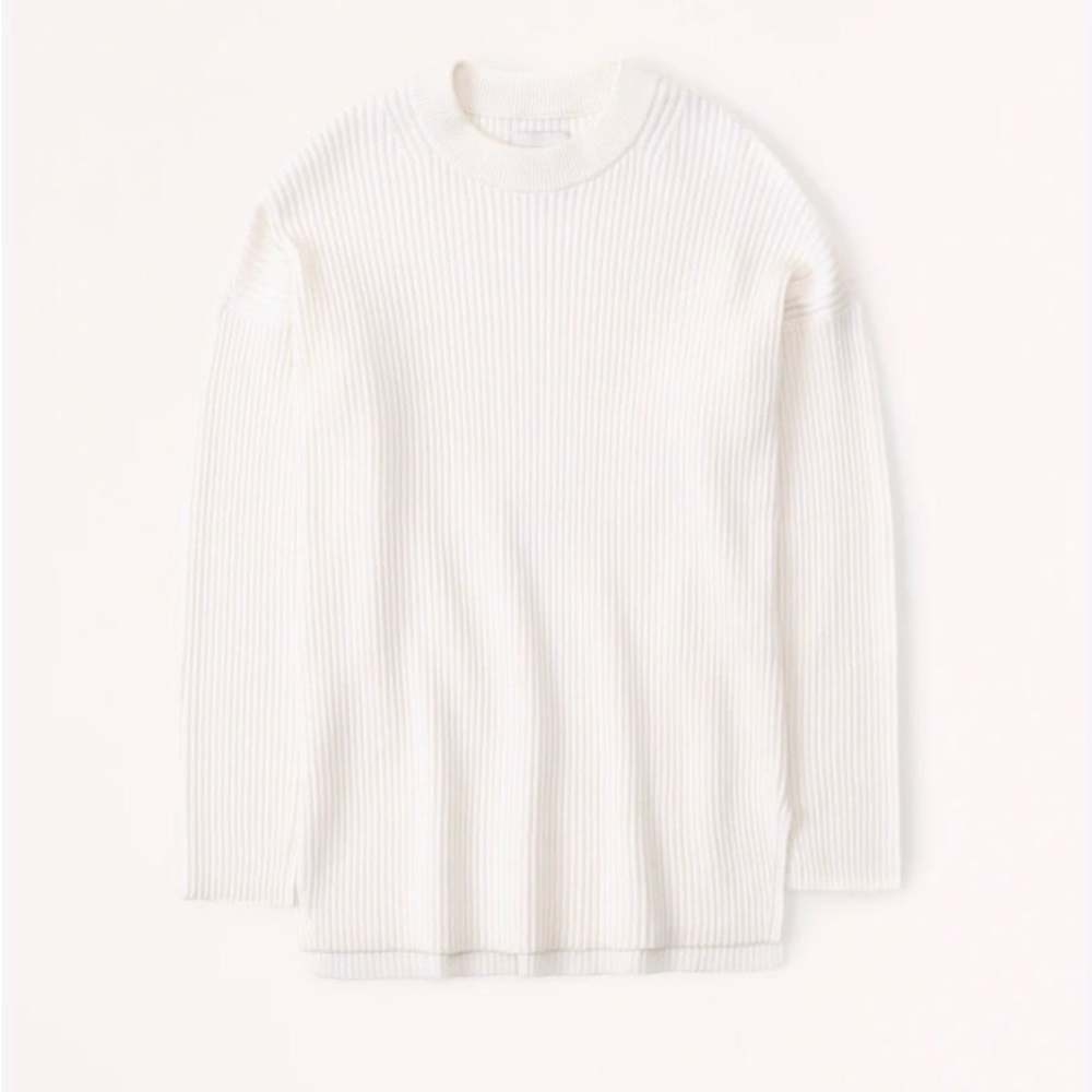 NWT Abercrombie & Fitch LuxeLoft Oversized Crew Sweater